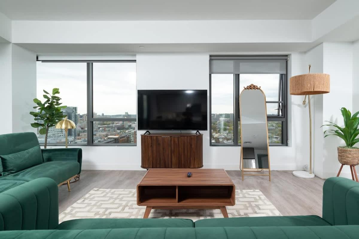 Serene Penthouse W King Bed Gym Parking * Cambridge