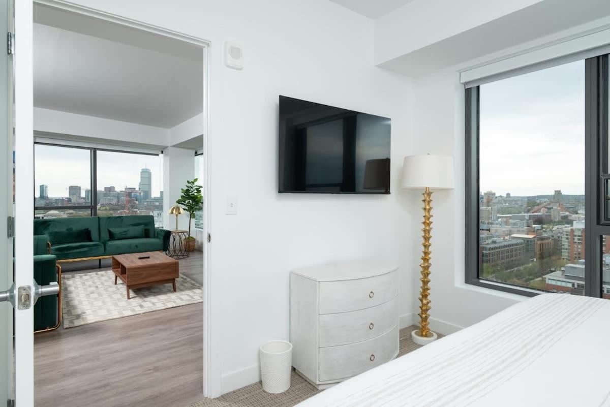 Apartment Serene Penthouse W King Bed Gym Parking Cambridge
