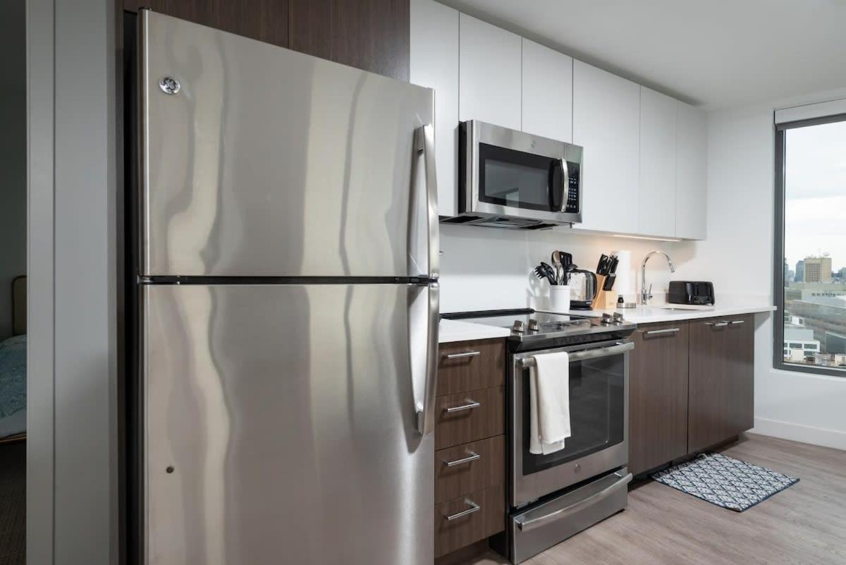 Serene Penthouse W King Bed Gym Parking * Cambridge