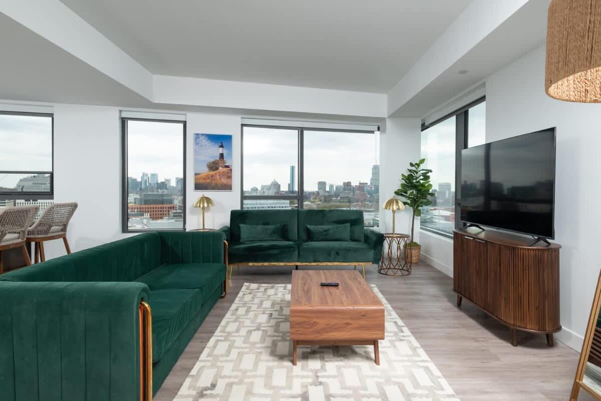 Serene Penthouse W King Bed Gym Parking Cambridge